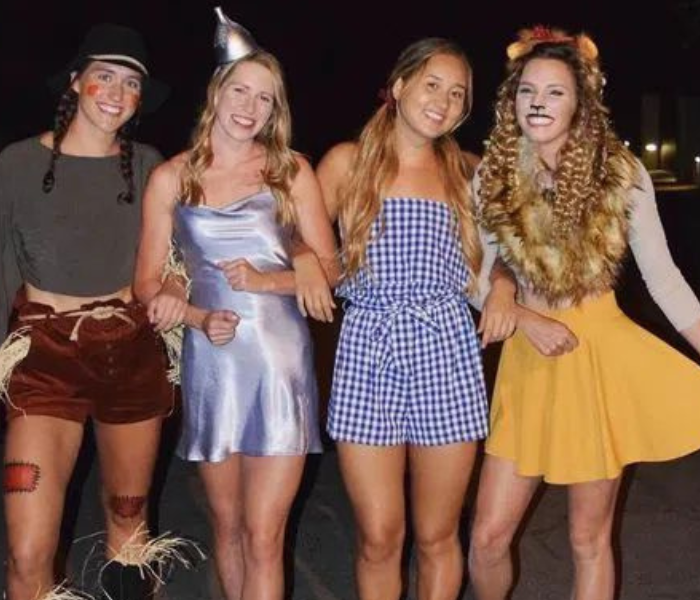 13 Best Halloween Costumes You Absolutely Need to Copy This Year